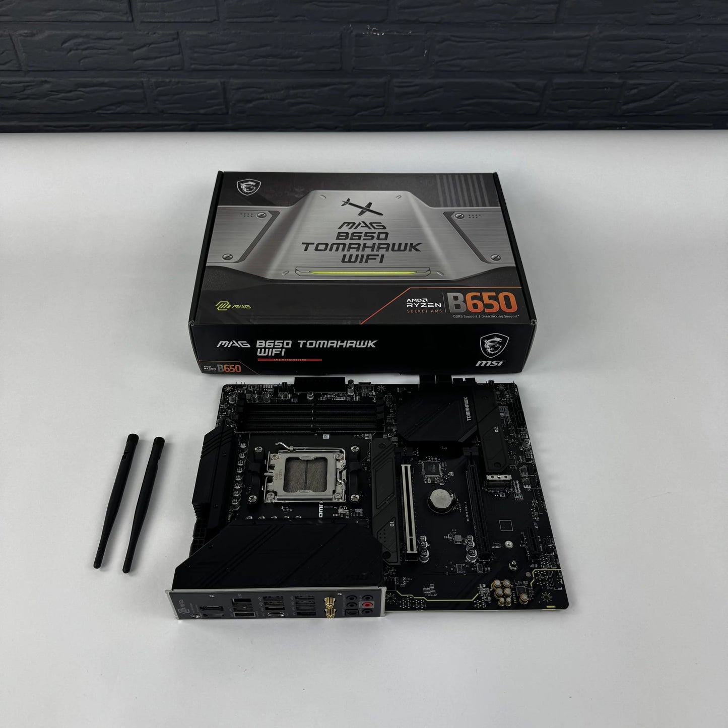 MAG B650 tomahawk wifi B650