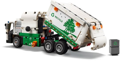 LEGO Technic Mack LR Electric Vuilniswagen (42167)
