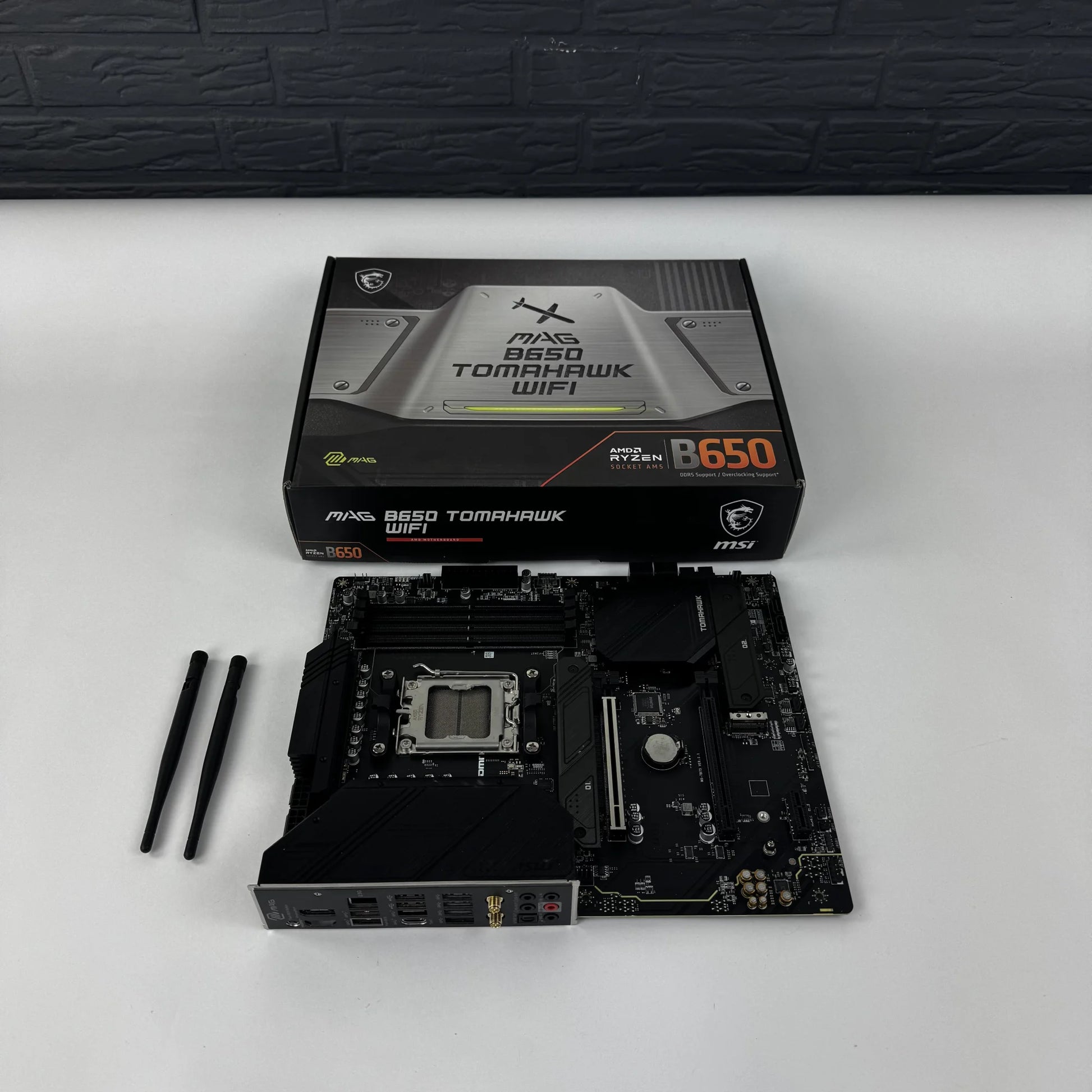 MAG B650 tomahawk wifi B650