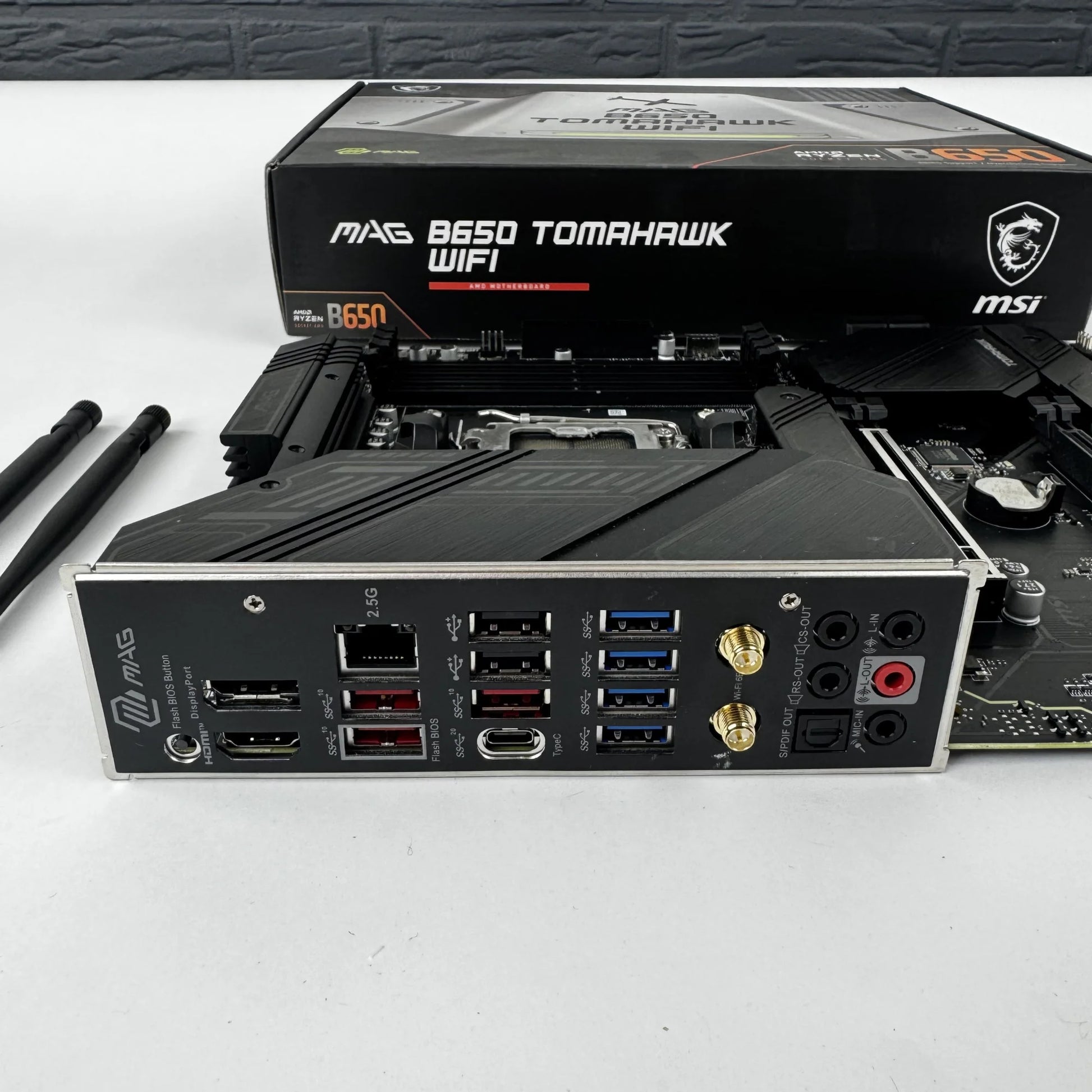 MAG B650 tomahawk wifi B650