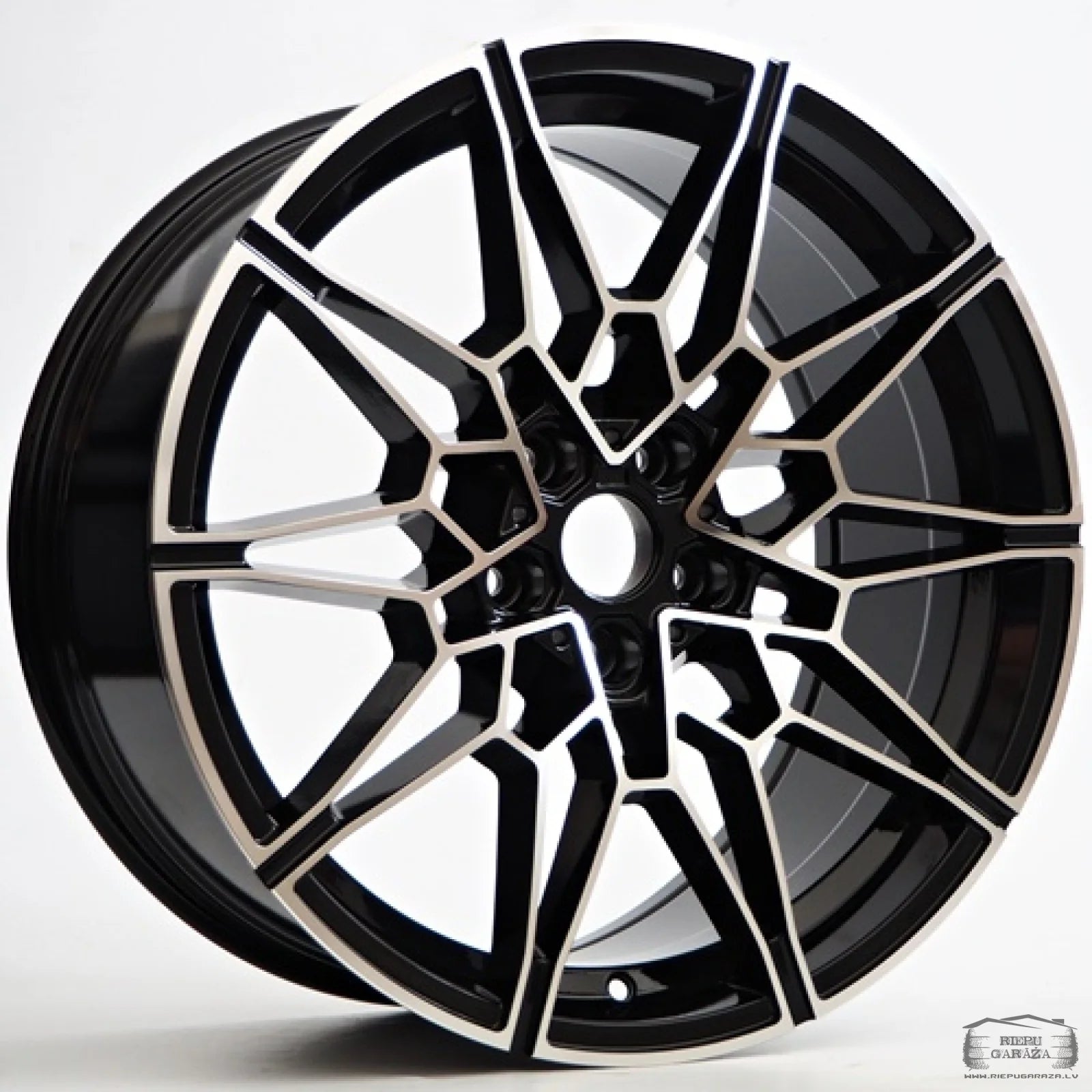 Venus R19 x 8J 5x112 ET25 by1674