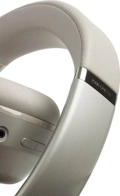 JBL Tour One M2 (Champagne)