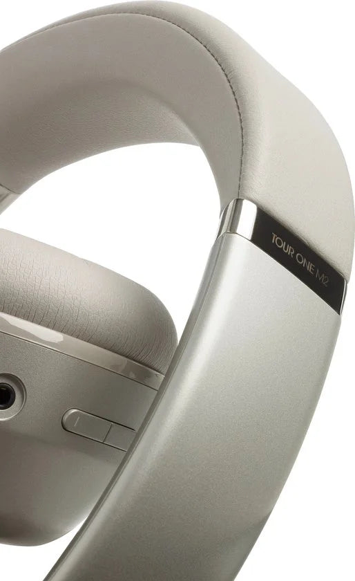 JBL Tour One M2 (Champagne)