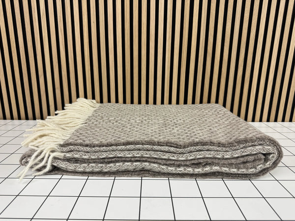 Warm wollen plaid / kleed (140x180 cm)