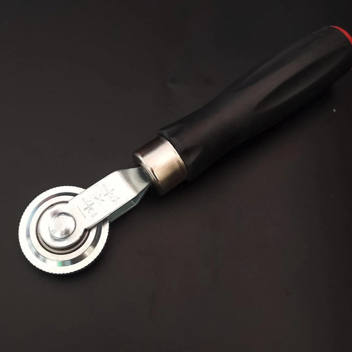 Bandenschraper, binnencoating, schraper, bandenslijper