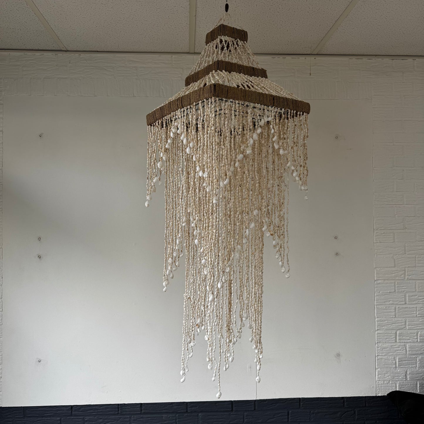 Schelpenkroonluchter 140x40x40 cm – Natuurlijke Eyecatcher met Boho-Chic Uitstraling