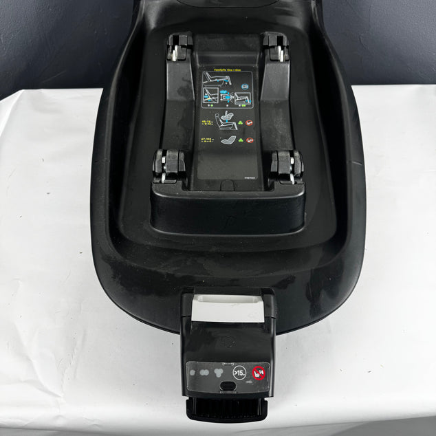 Maxi-Cosi FamilyFix One i-Size Isofix Base + Autostoel – Gebruikt