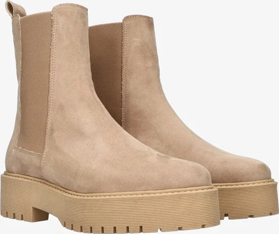 Tango | Bee chunky 88-f camel vegan suede chelsea boot - camel sole | Maat: 38