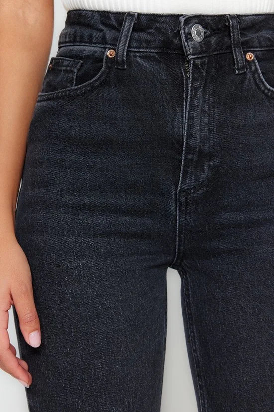 Trendyol Vrouwen Normale taille Dun Jeans