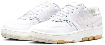 Nike Sneakers Vrouwen - Maat 38.5