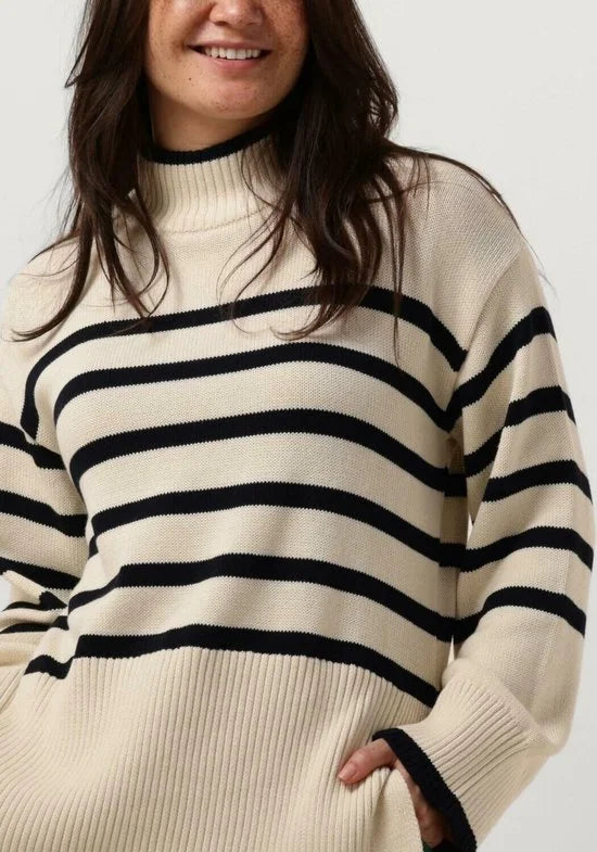 Minus Leonie Turtleneck Knit Pullover Truien & vesten Dames - Sweater - Hoodie - Vest- Ecru - Maat M