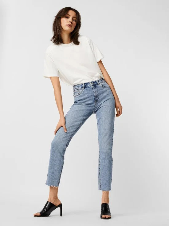 Vero Moda VMBRENDA HR STRAIGHT A CUT GU384 GA NOOS Vrouwen Jeans - Maat W31 X L32