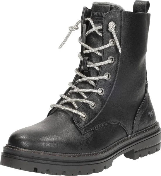 Mustang Veterschoenen Hoog Veterschoenen Hoog - zwart - Maat 40