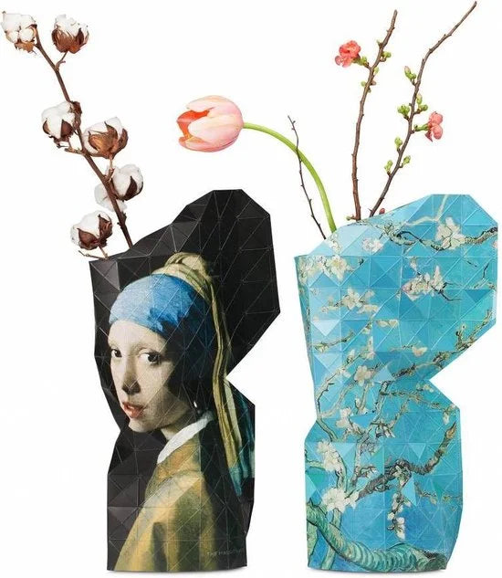 Tiny Miracles - Duurzame Design Vaas - Paper Vase Cover - Vermeer - Girl with a Pearl Earring - Large