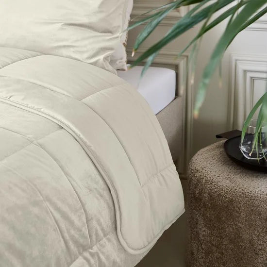Sleeptime 2 in 1 Velvet Dekbed zonder Overtrek Dekbed - 140 x 200 - Creme